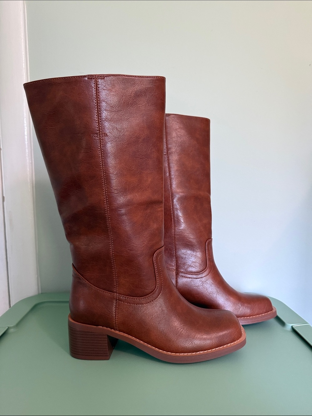 Women’s Wide Calf Brown Block Heel Fashion Boots